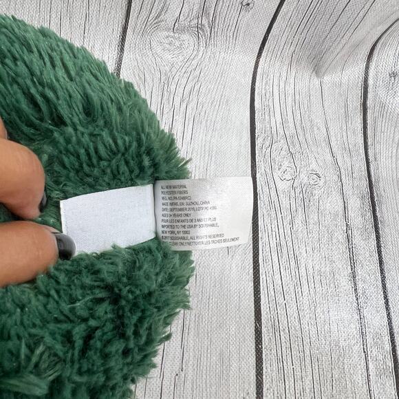 Avocado Squishable Plush 9” Comfort Food Stuffed Toy Smiling Pit Green Brown - Picture 8 of 12